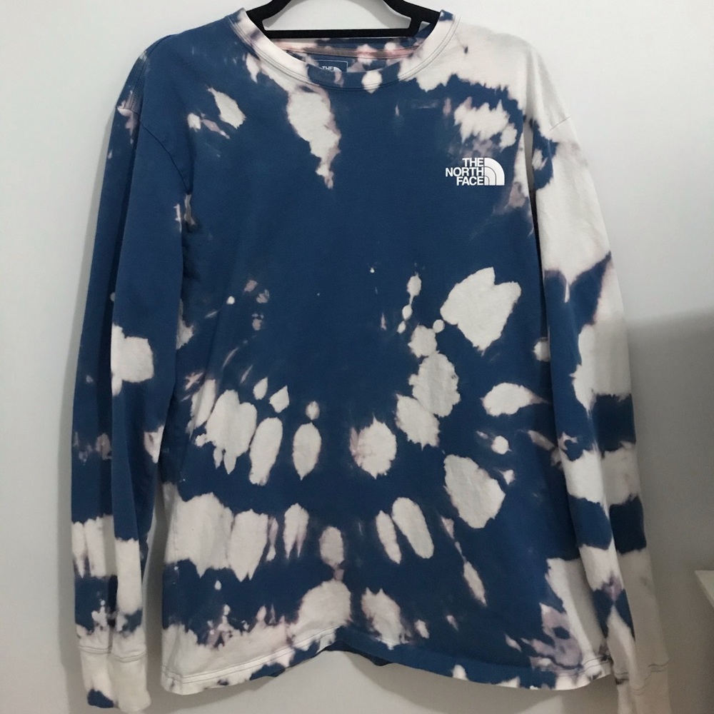 Bleached Dyed Long Sleeve